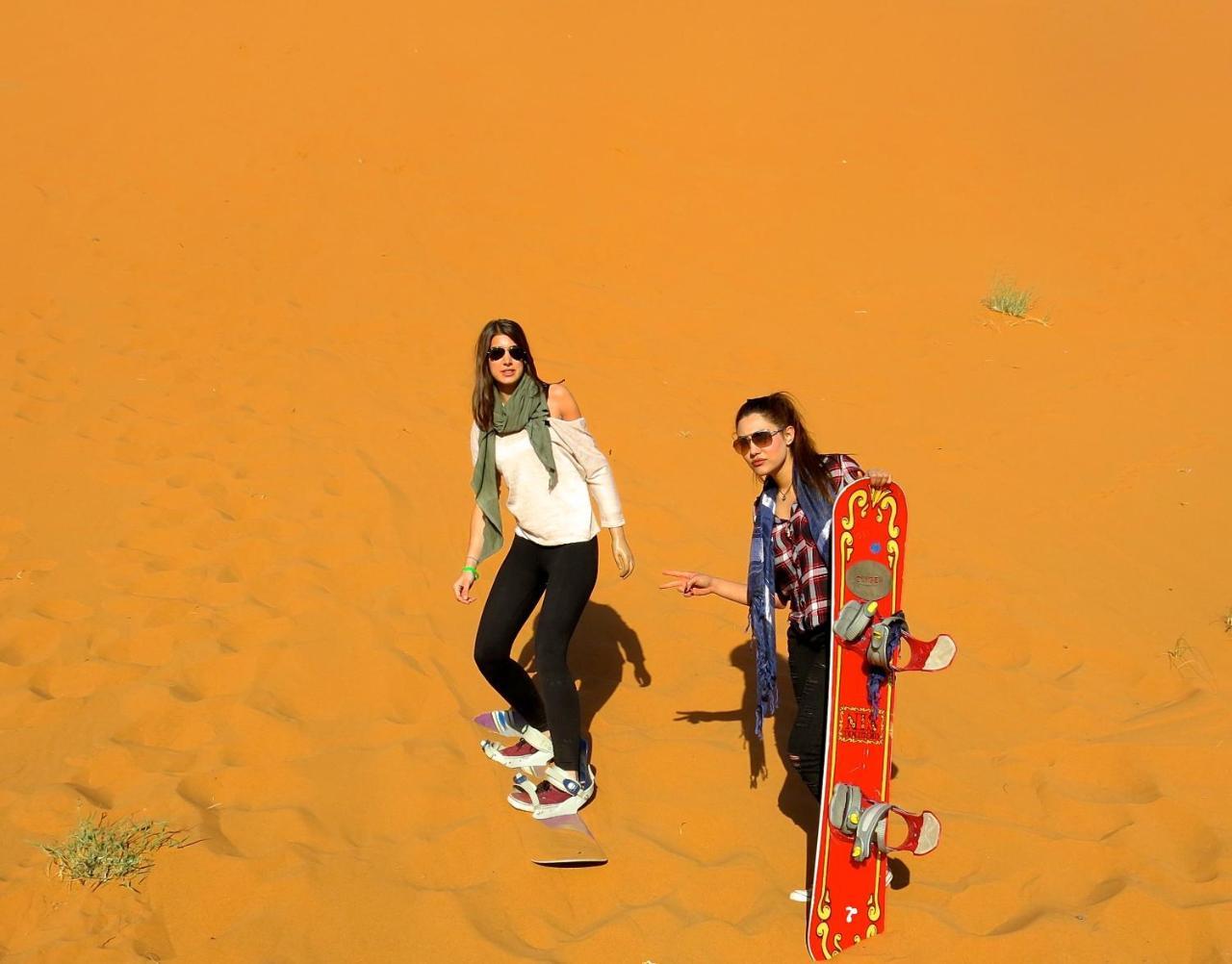 Acacia Desert Camp Hotel Merzouga Ngoại thất bức ảnh